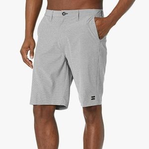NWT Billabong Men's Classic Hybrid Short Casual Shorts